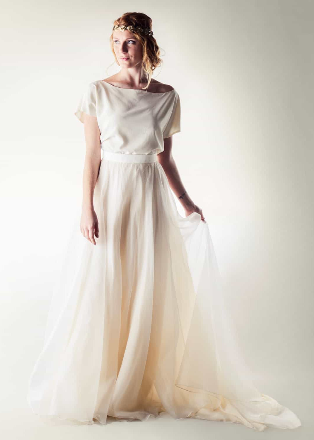 DANDELION, Comfortable Two Piece Wedding Dress Outfit in Silk Organza