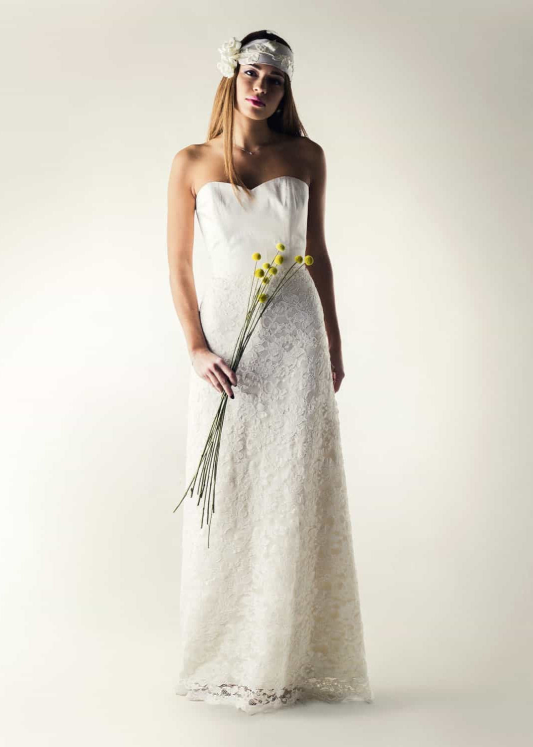 NIGHTSHADE, un Abito da Sposa Due Pezzi in Pizzo