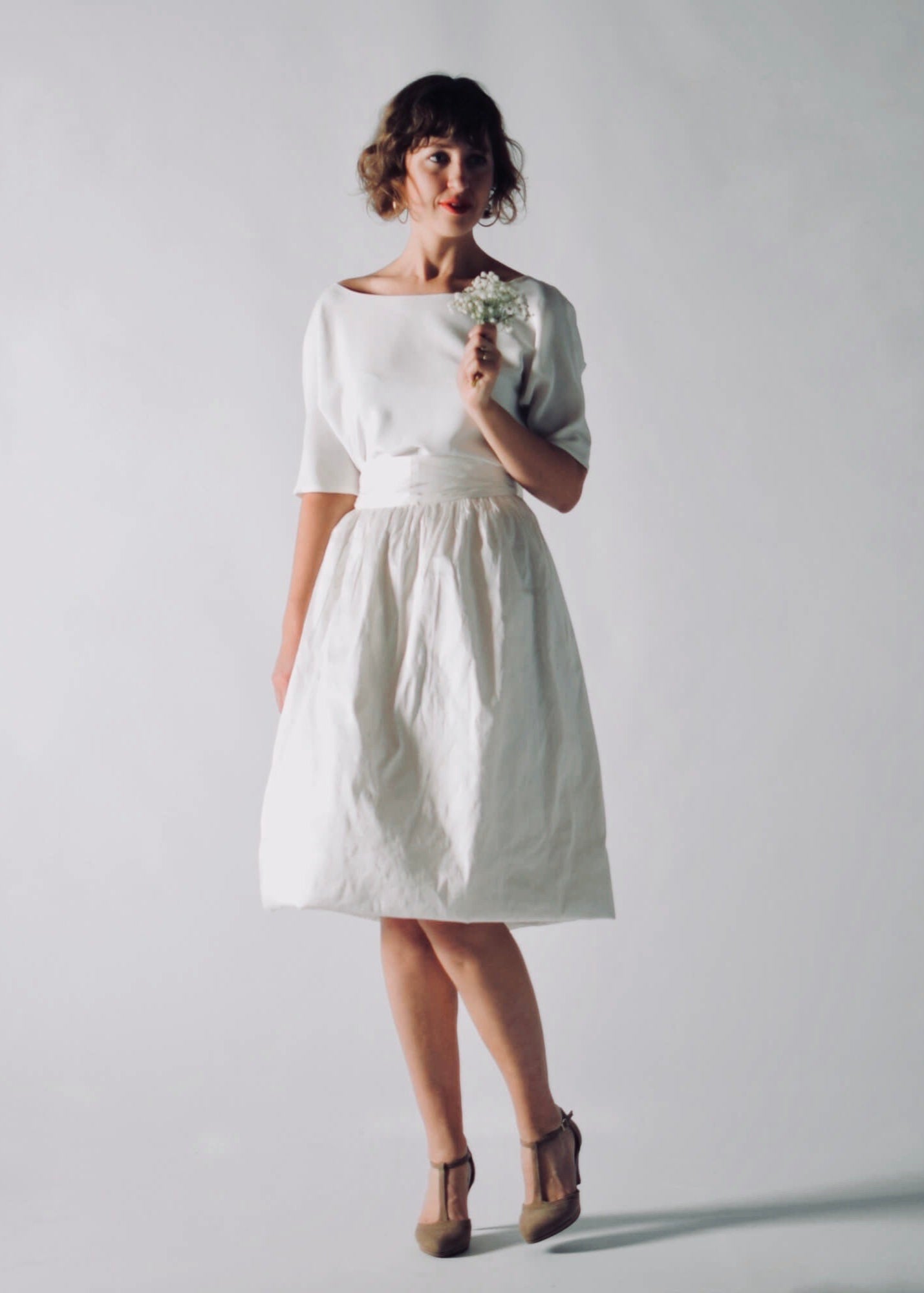 NIGELLA, Playful Short Wedding Dress Separates with Sleeves,