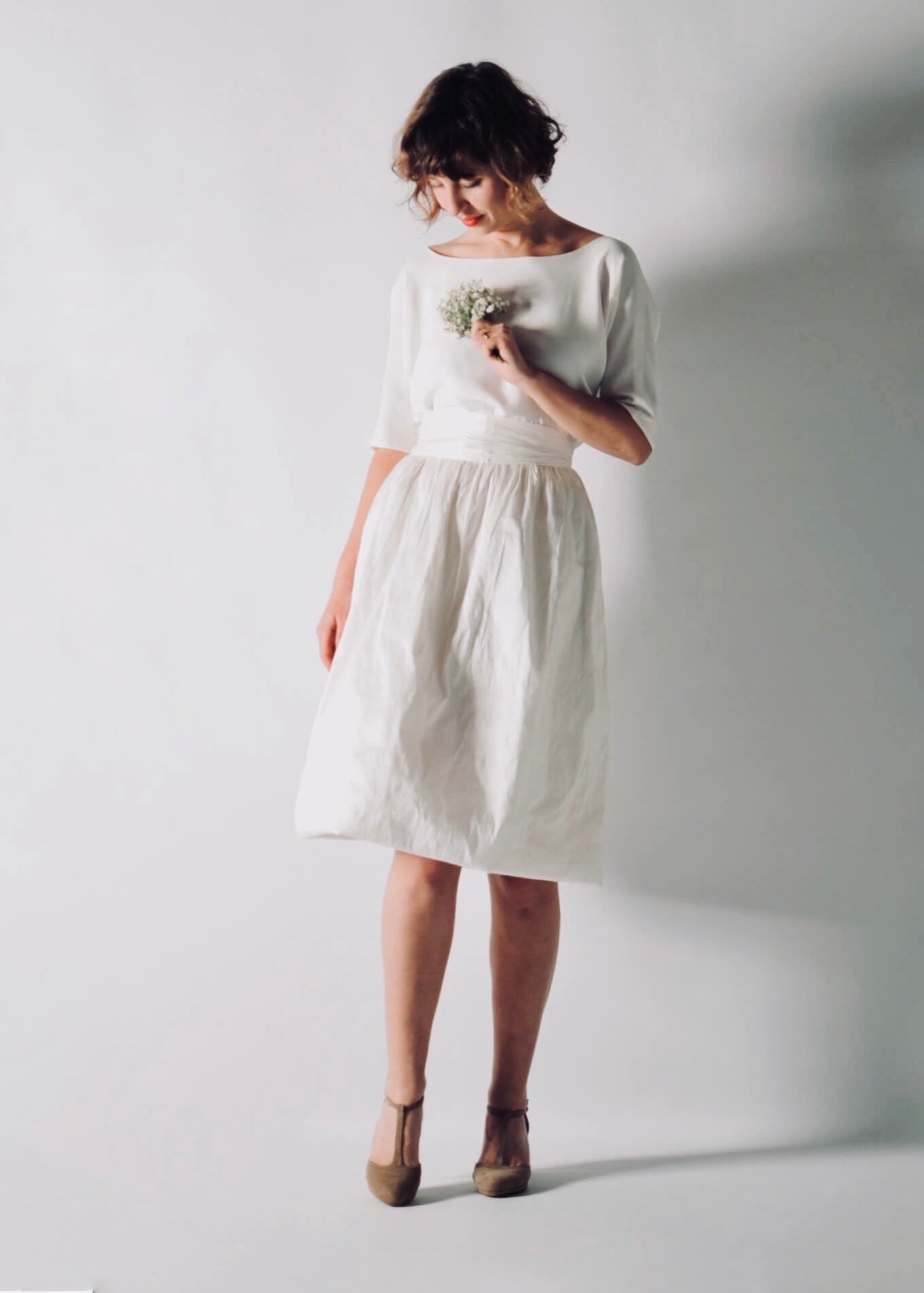 NIGELLA, Playful Short Wedding Dress Separates with Sleeves