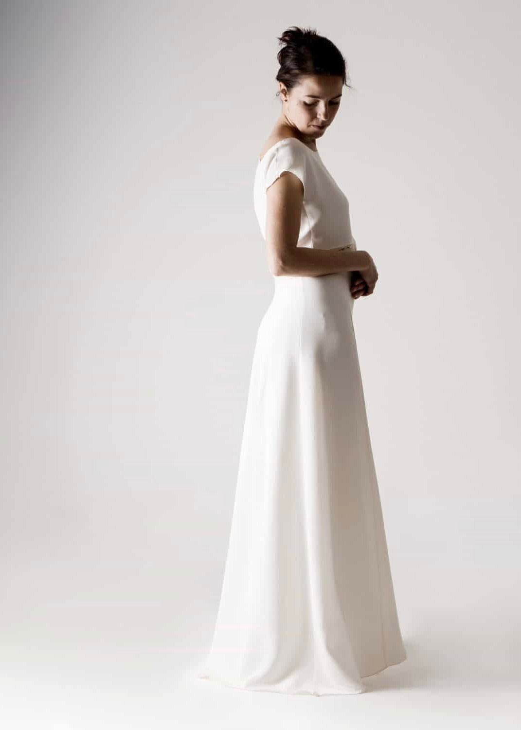 TULIPA: A-Line wedding skirt in heavy silk tshirt blouse for modern bridal look - side