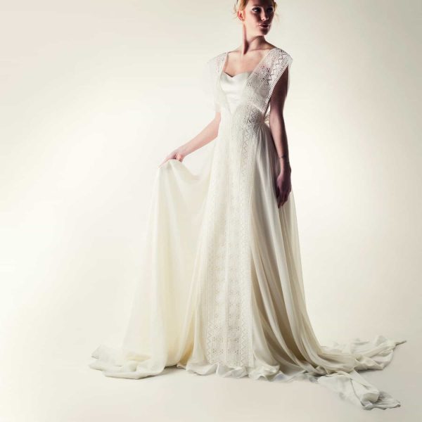 Artemisia Lacey fairy wedding dress - Larimeloom